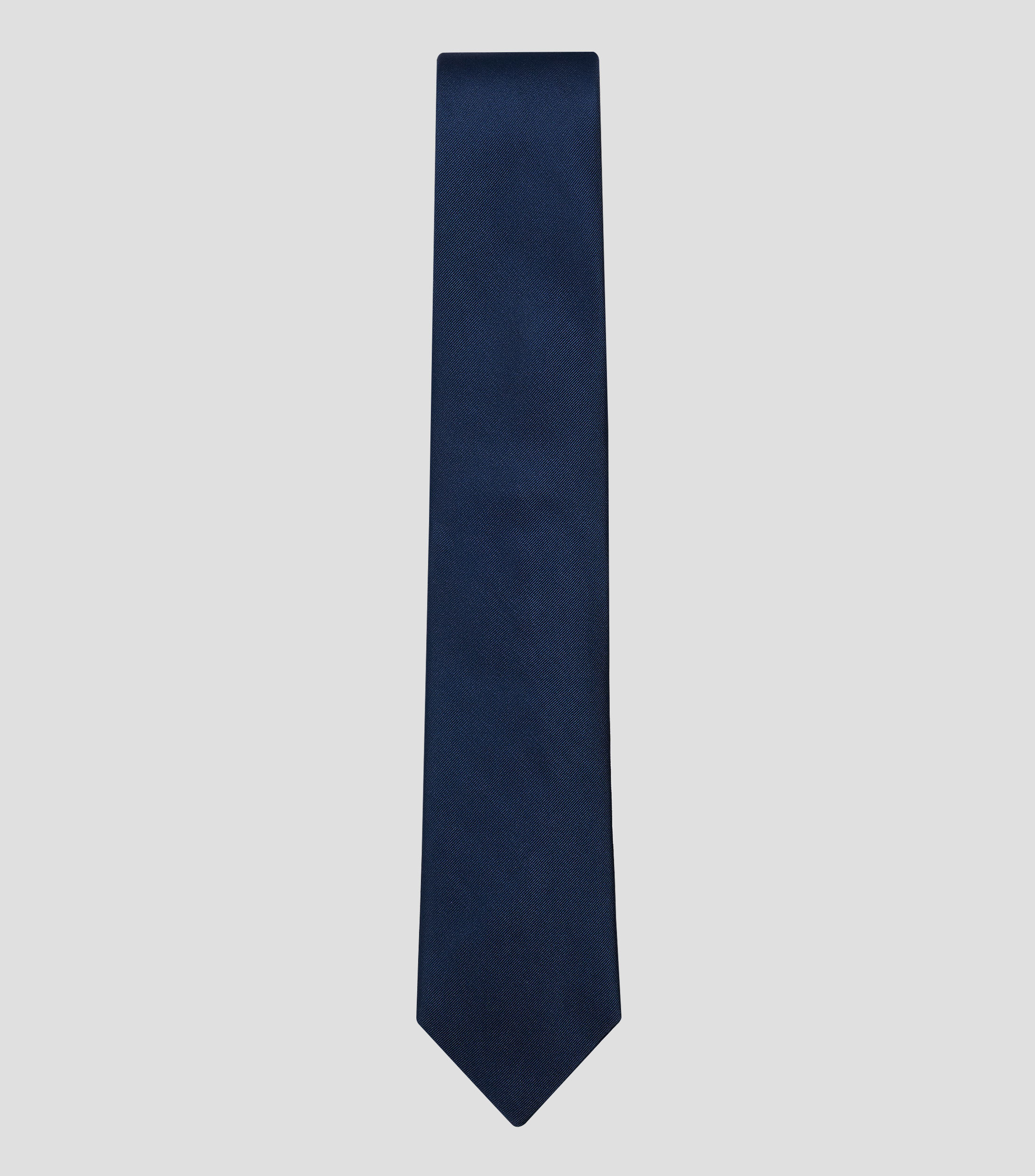 Corbata ancha en seda lisa